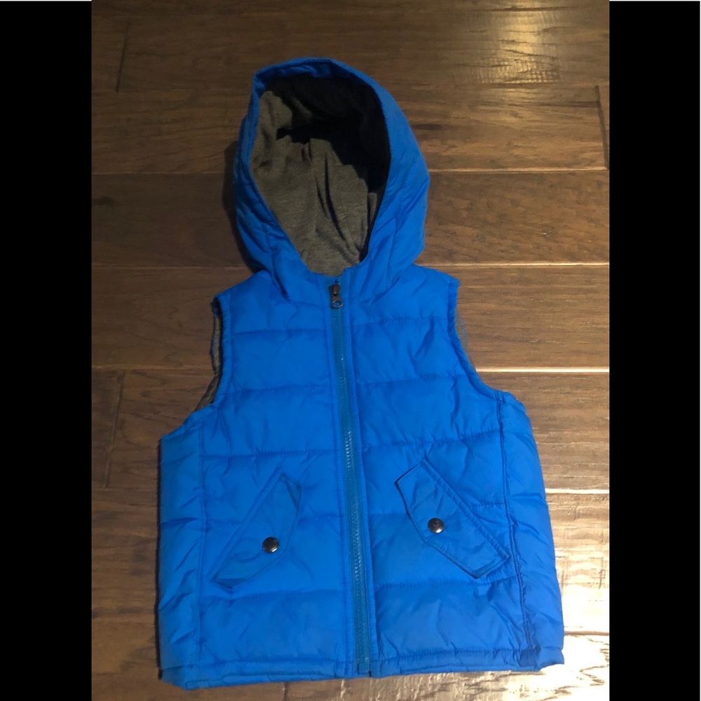 Excellent condition cobalt blue puffer vest w/gray